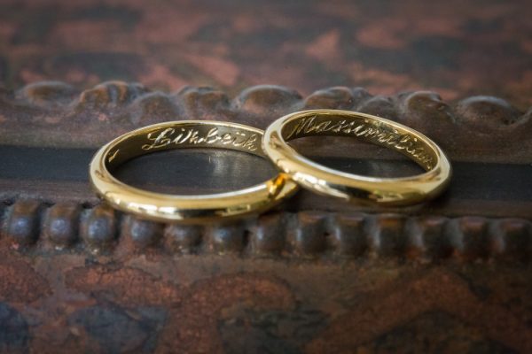 gold jewelry