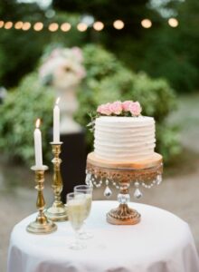 simple wedding cake