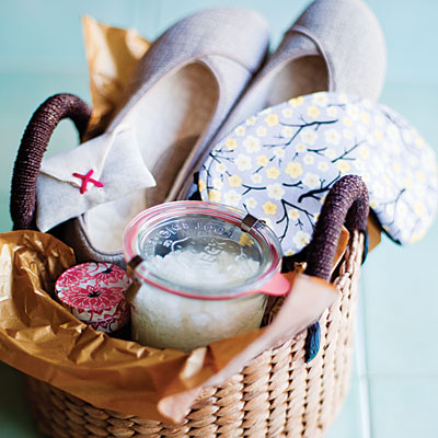 mother's-day-spa-kit